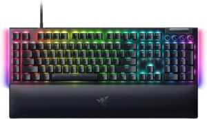 Razer BlackWidow V4 - Mechanical Gaming Keyboard - Green Switch - US Layout (PC)